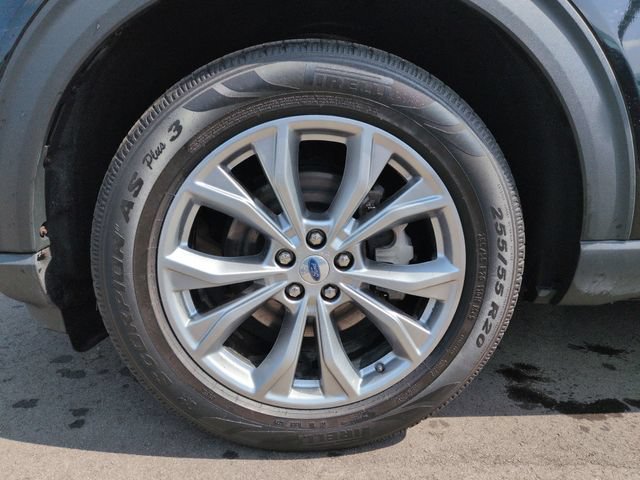 Certified 2023 Ford Explorer XLT w/ Equipment Group 202A AWD/4WD image 10