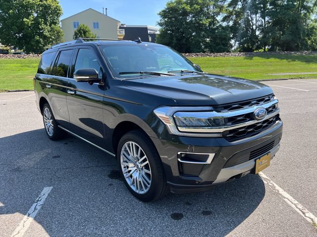 Certified 2023 Ford Expedition Limited AWD/4WD image 2