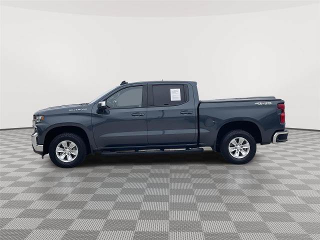 Used 2022 Chevrolet Silverado 1500 LT AWD/4WD image 2