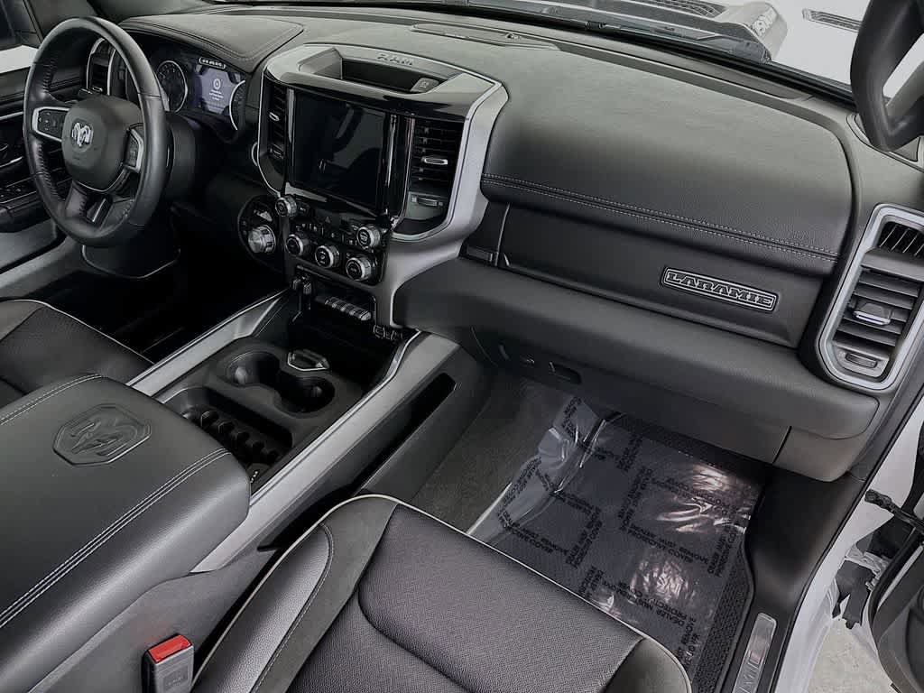 Used 2022 RAM 1500 Laramie AWD/4WD image 32