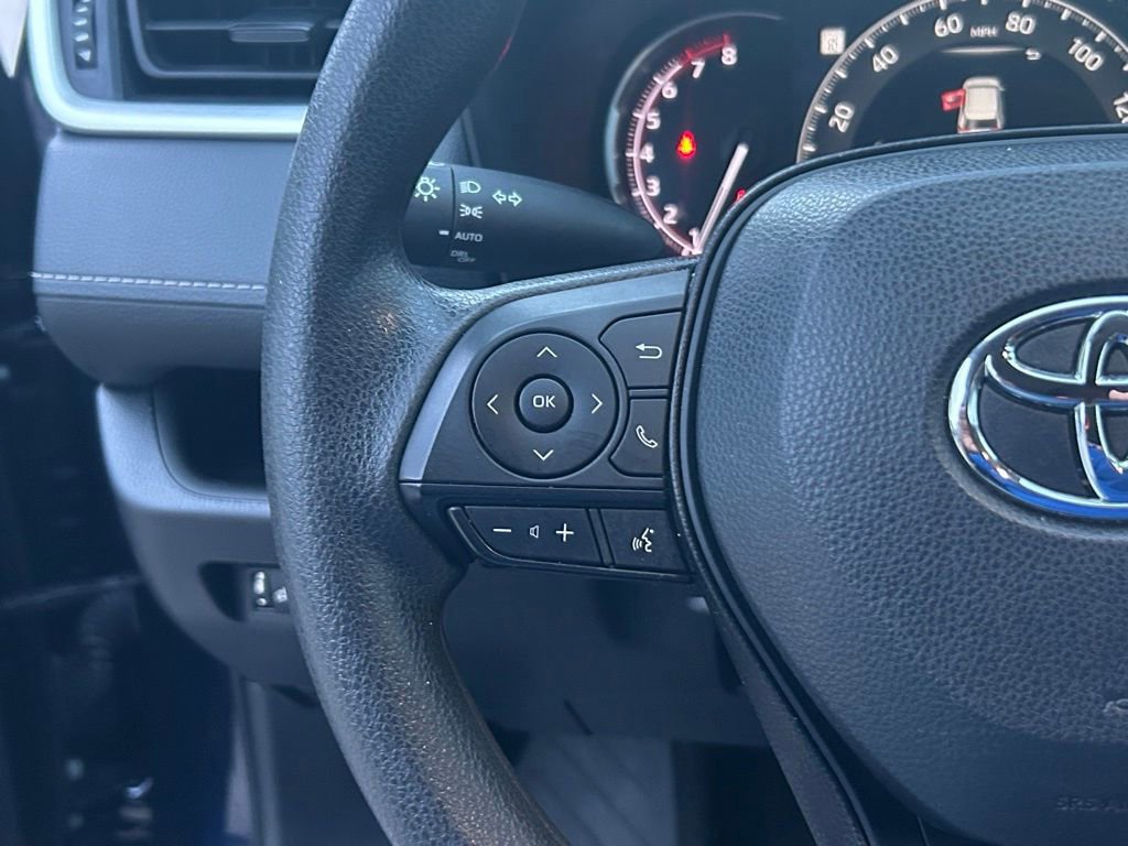 Used 2024 Toyota RAV4 XLE image 36