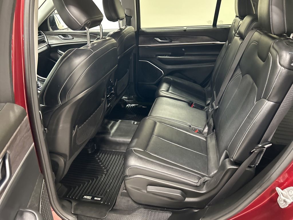 Used 2022 Jeep Grand Cherokee L Limited w/ Luxury Tech Group II image 24