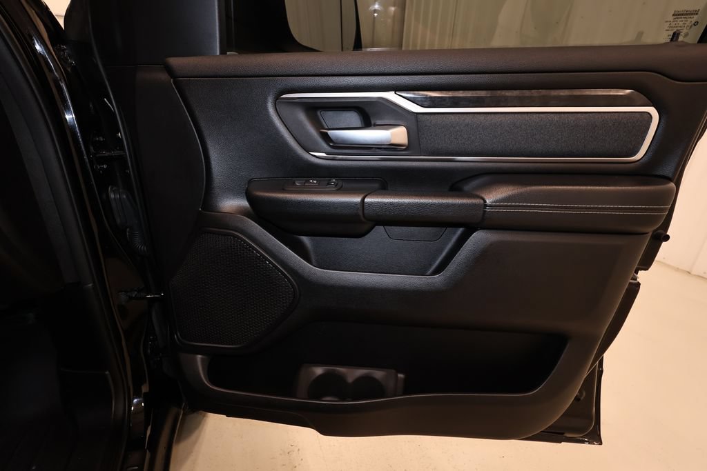Used 2019 RAM 1500 Big Horn AWD/4WD image 19