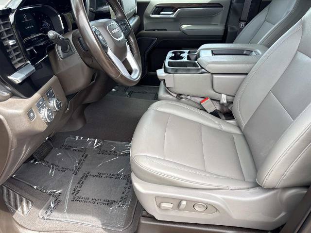 Used 2023 GMC Sierra 1500 SLT AWD/4WD image 19