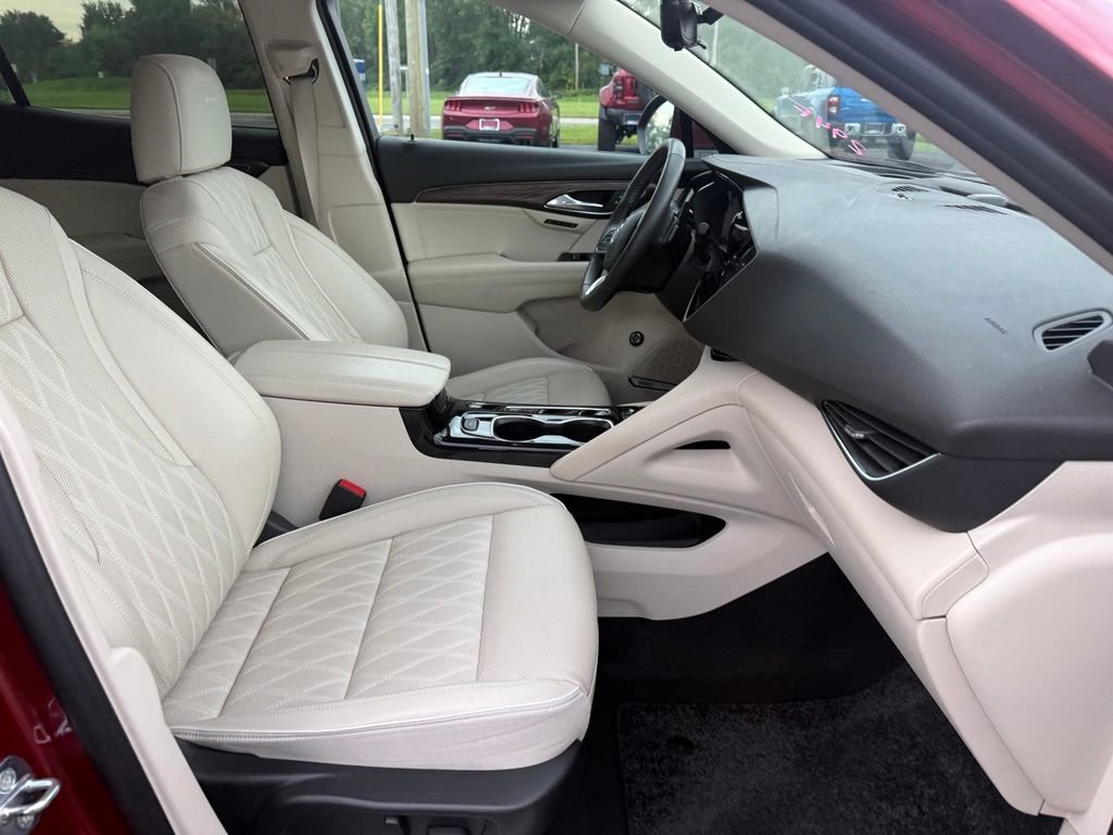 Used 2023 Buick Envision Avenir AWD/4WD image 12