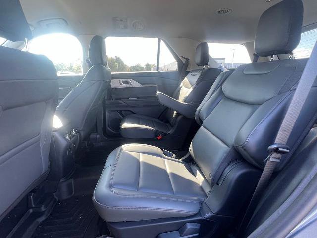 Certified 2025 Ford Explorer Active w/ Active Comfort Package AWD/4WD image 19