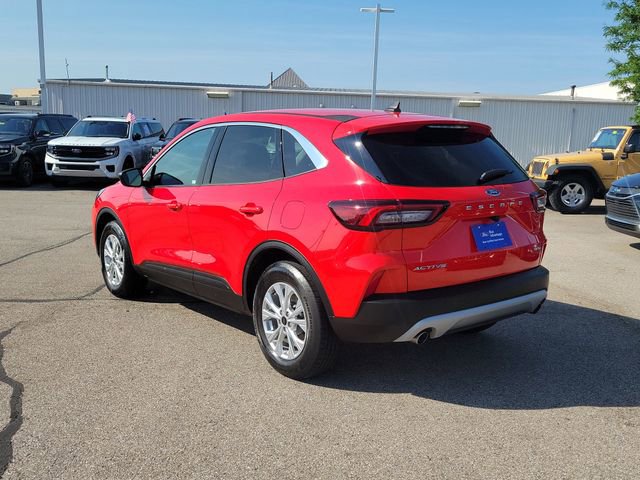 Certified 2024 Ford Escape Active AWD/4WD image 3