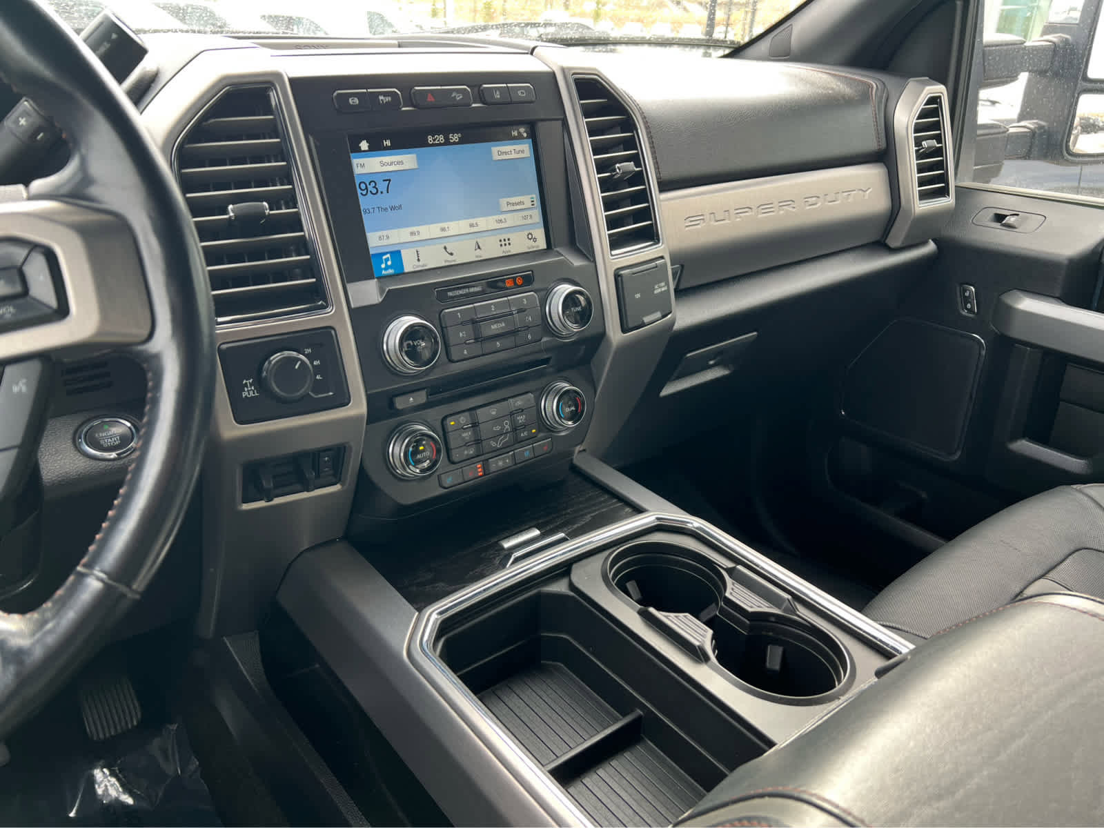Certified 2018 Ford F350 Platinum w/ Platinum Ultimate Package AWD/4WD image 30