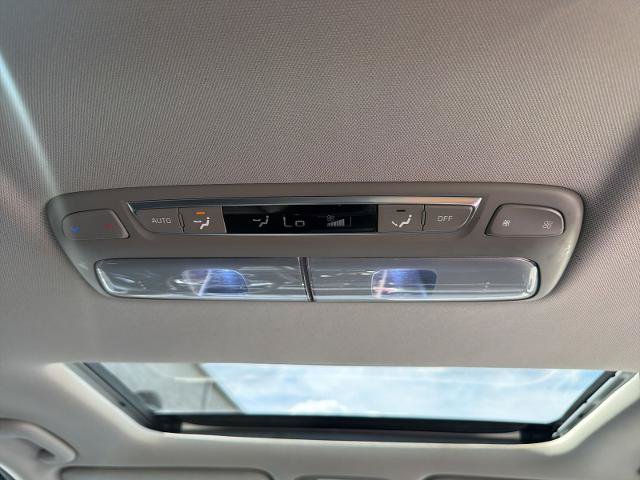 Used 2024 Kia Telluride SX FWD image 21