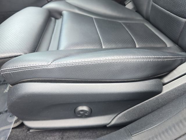 Used 2021 Mercedes-Benz C 300 4MATIC Sedan image 12