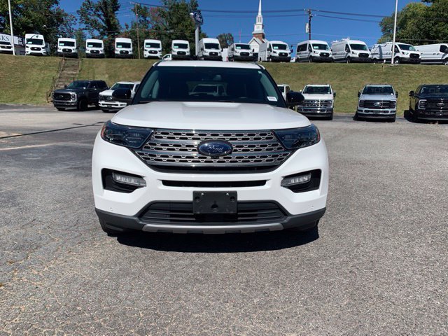 Certified 2023 Ford Explorer Limited w/ Equipment Group 301A AWD/4WD image 3