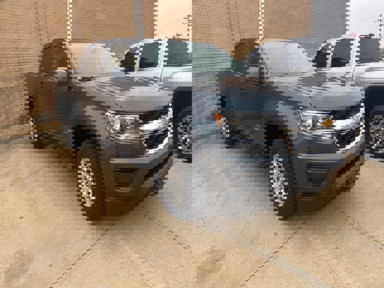 Used 2019 Chevrolet Colorado LT image 3