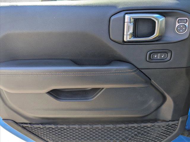 Used 2023 Jeep Gladiator Overland image 9