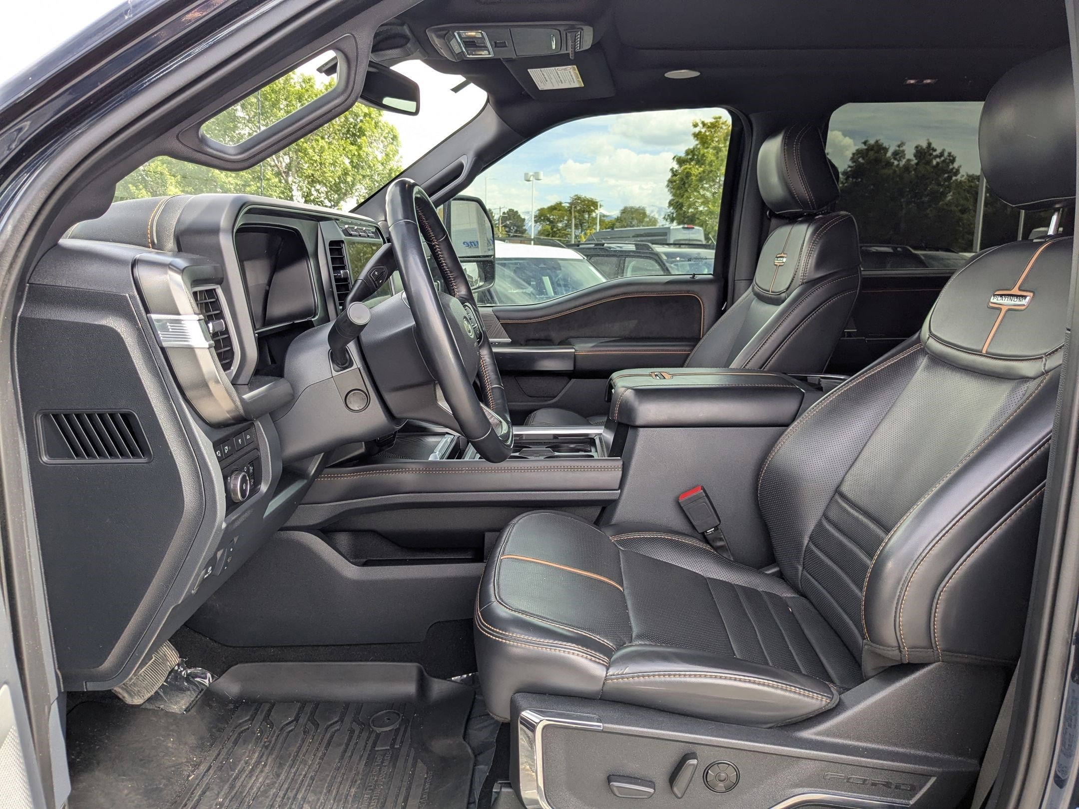 Certified 2024 Ford F350 Platinum AWD/4WD image 19