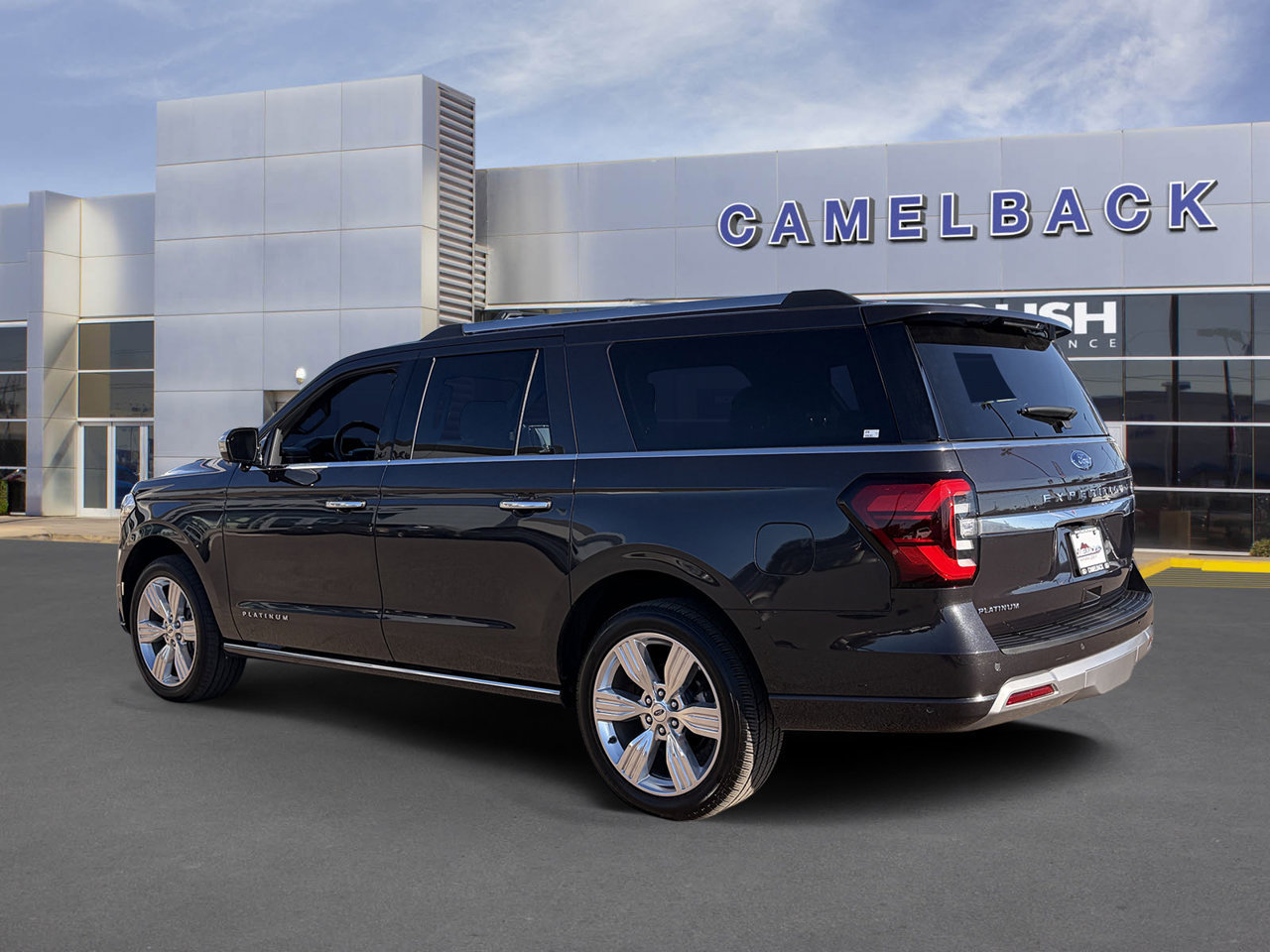 Certified 2024 Ford Expedition Max Platinum AWD/4WD image 4
