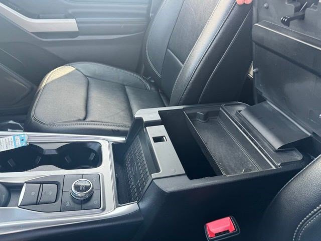 Certified 2020 Ford Explorer Limited w/ Class III Trailer Tow Package image 22