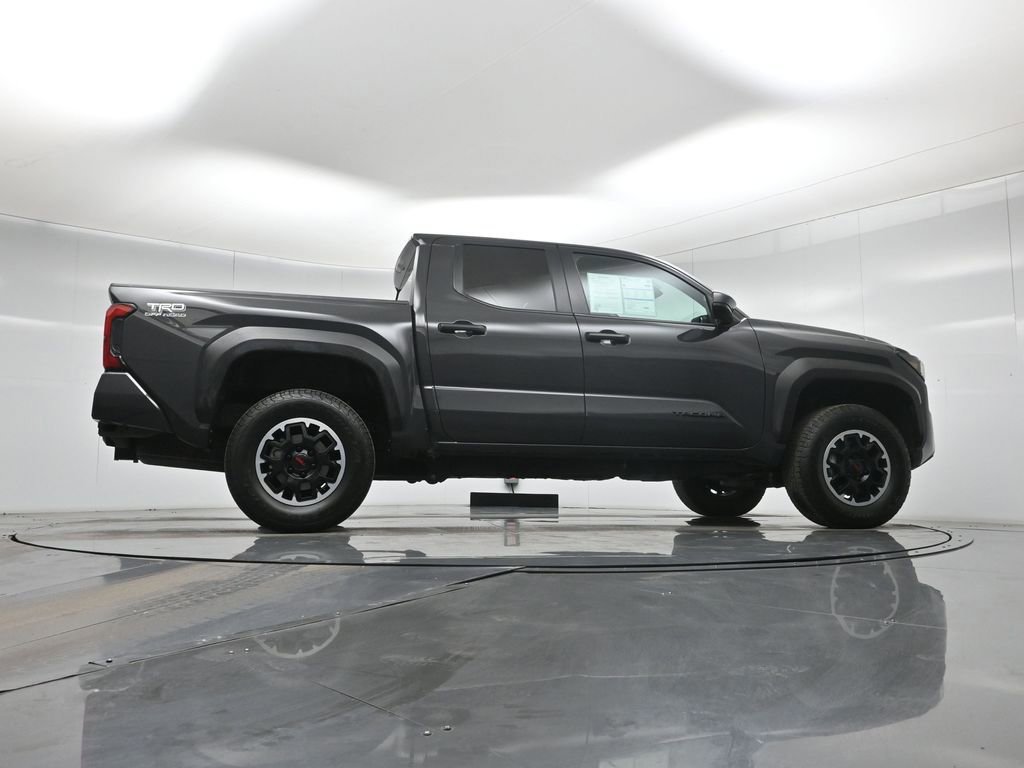 Used 2024 Toyota Tacoma TRD Off-Road image 56