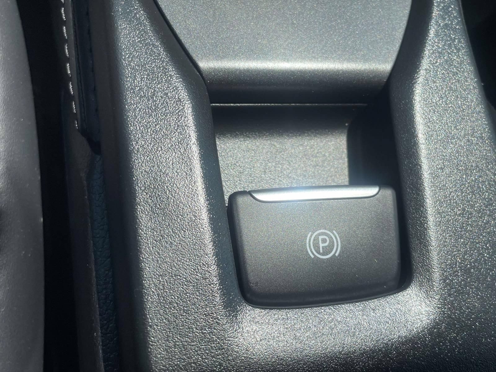 Certified 2025 Ford Ranger Raptor AWD/4WD image 24