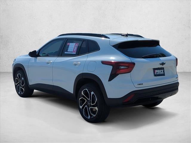 Used 2025 Chevrolet Trax RS image 5