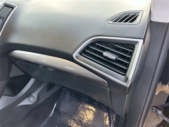 Certified 2024 Ford Edge SEL image 29