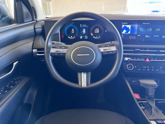 Used 2025 Hyundai Tucson SEL AWD/4WD image 13