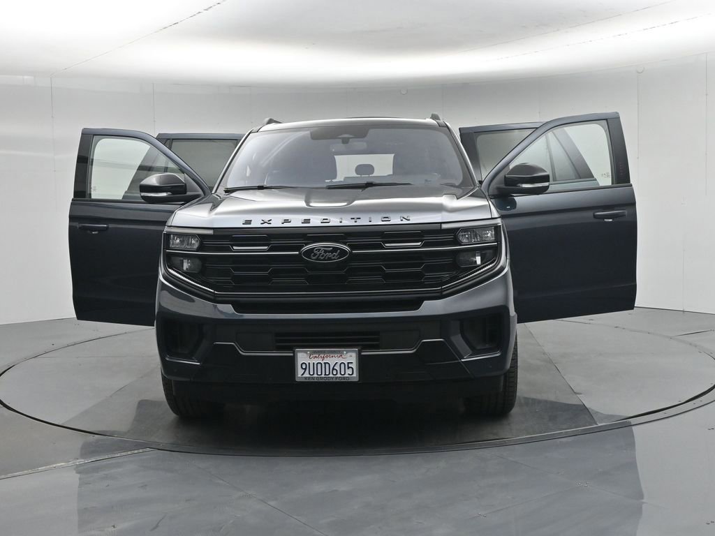 Certified 2025 Ford Expedition Max Platinum w/ Stealth Performance Package image 58