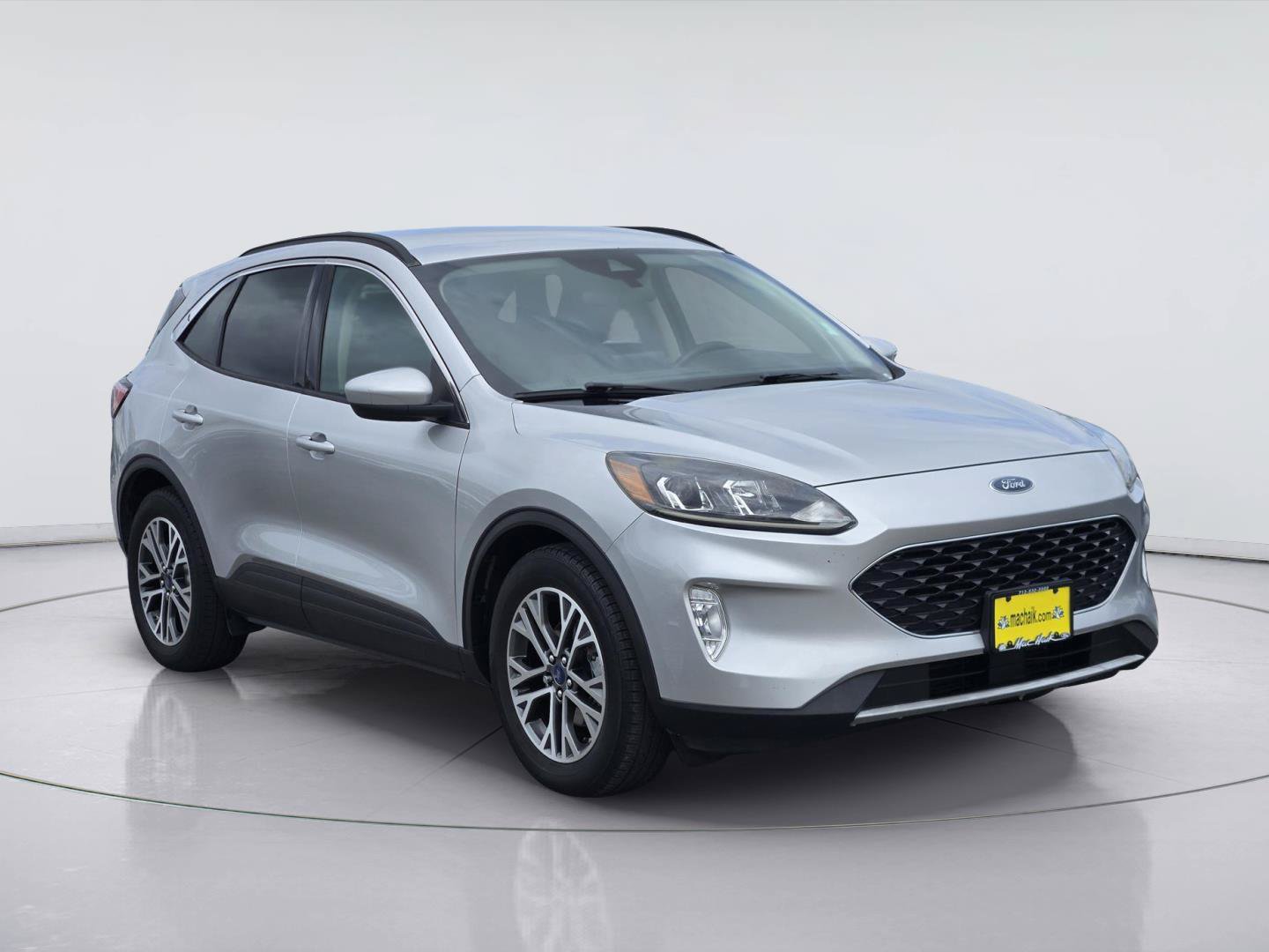 Certified 2020 Ford Escape SEL FWD image 3