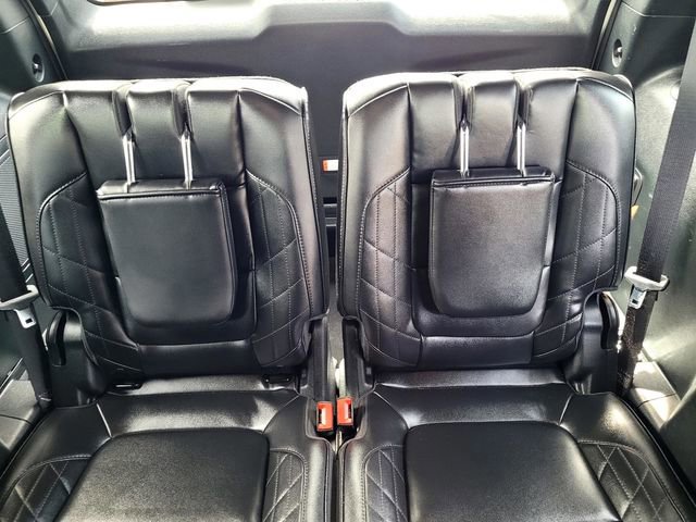 Certified 2018 Ford Explorer Platinum image 15