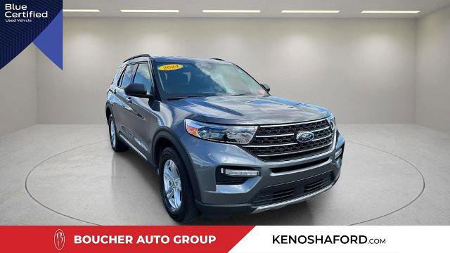 Certified 2024 Ford Explorer XLT w/ Equipment Group 202A AWD/4WD image 3