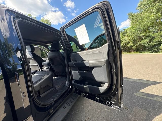Certified 2023 Ford F150 Raptor w/ Raptor Carbon Fiber Package AWD/4WD image 39