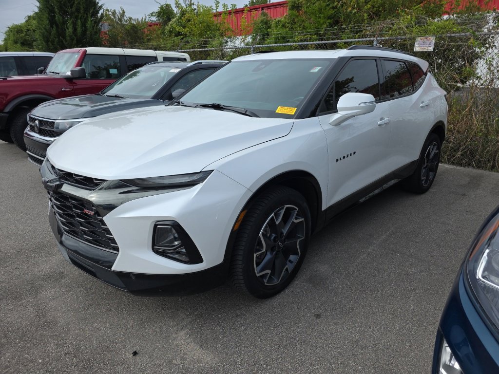 Used 2021 Chevrolet Blazer RS w/ Enhanced Convenience Package FWD image 2