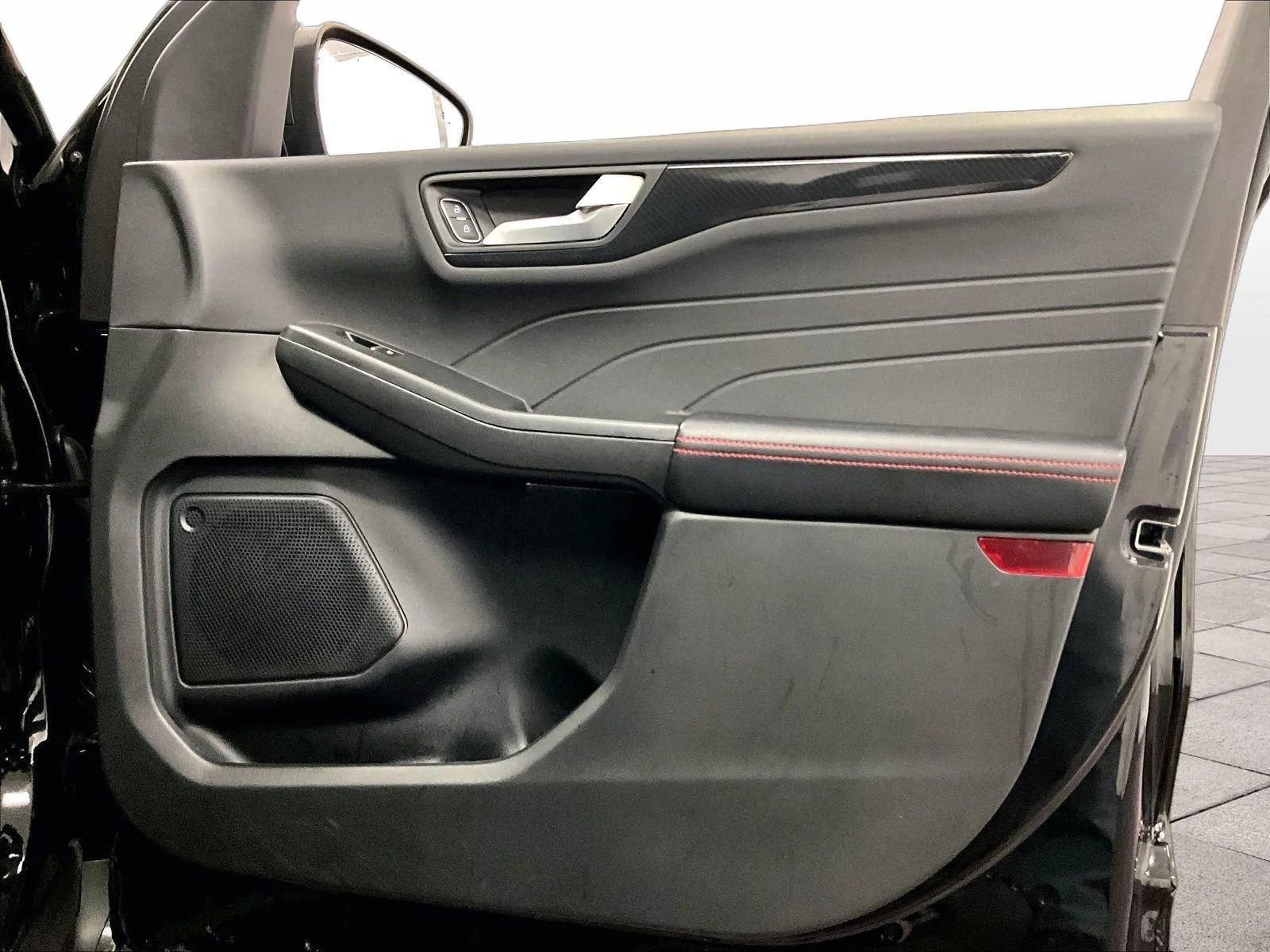 Certified 2023 Ford Escape ST-Line w/ Tech Pack #1 image 23