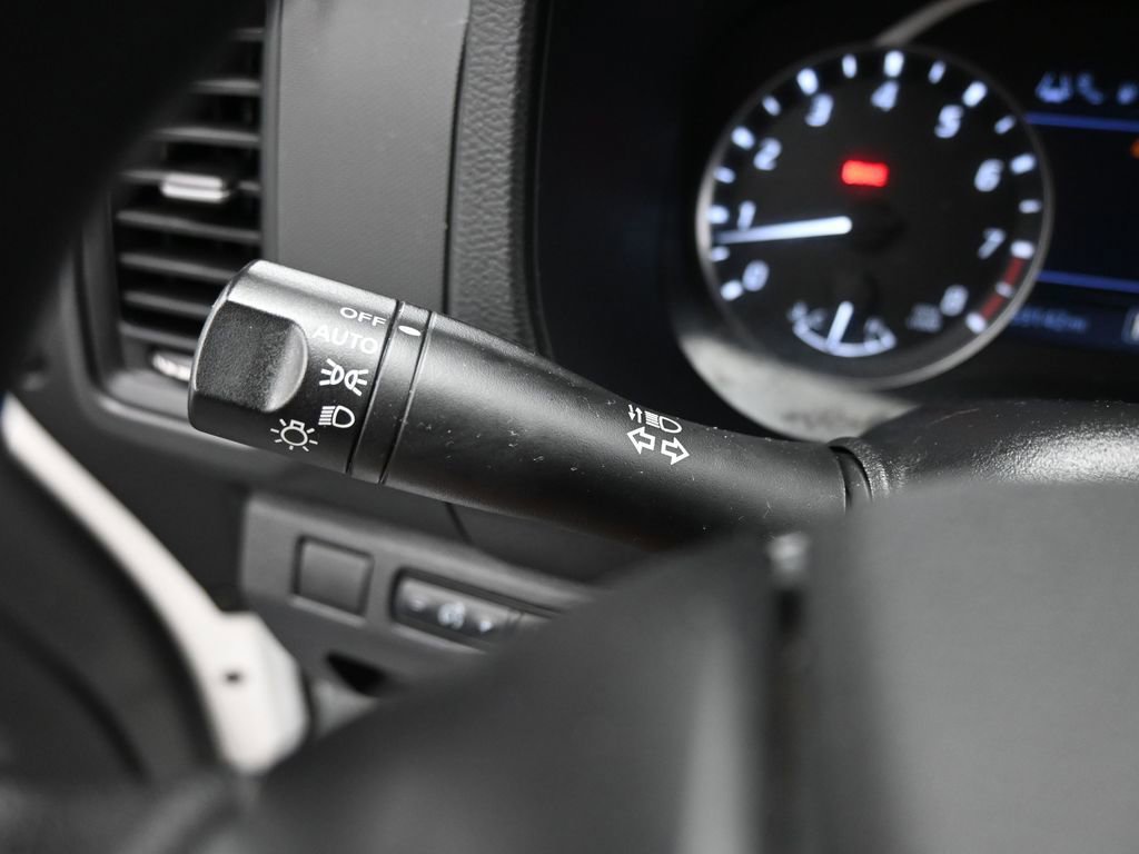 Used 2022 Nissan Frontier S w/ Technology Package image 12