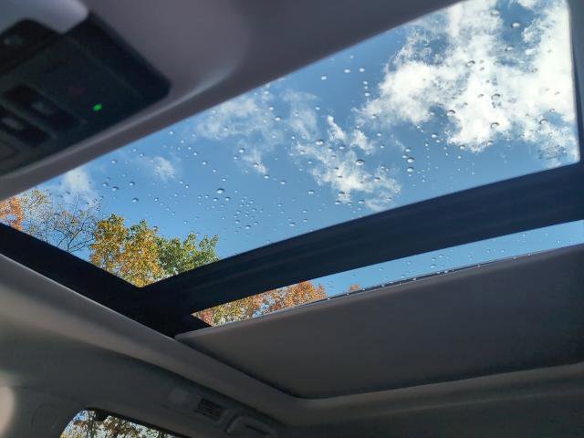 Used 2022 Nissan Pathfinder Platinum w/ Cargo Package image 33