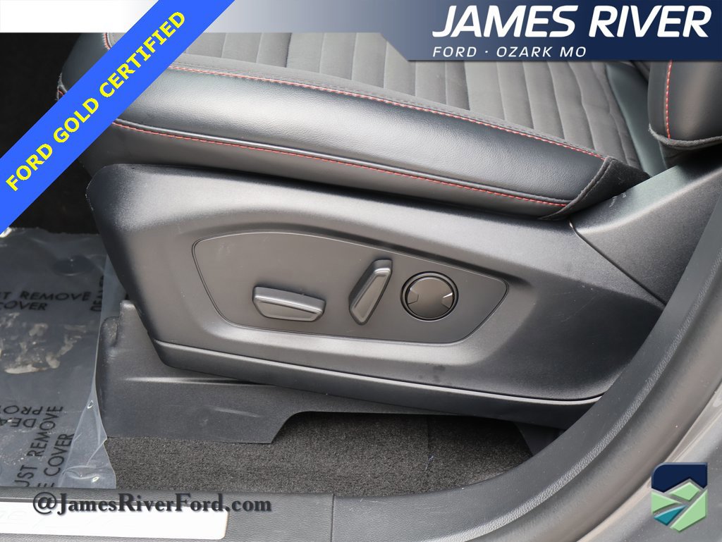 Certified 2025 Ford Explorer ST-Line w/ ST-Line Street Pack image 25