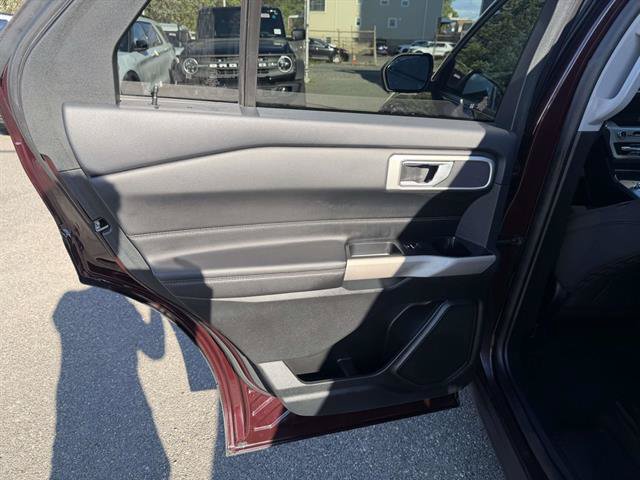 Certified 2023 Ford Explorer XLT AWD/4WD image 18