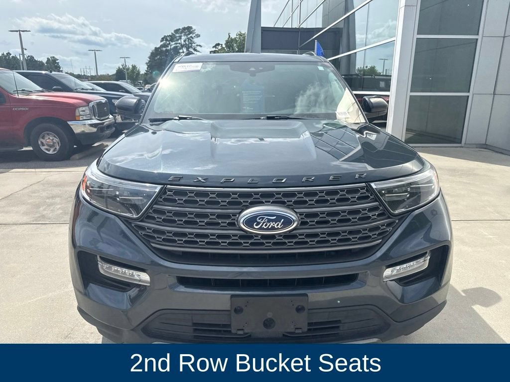 Certified 2023 Ford Explorer XLT w/ Equipment Group 202A RWD video 3