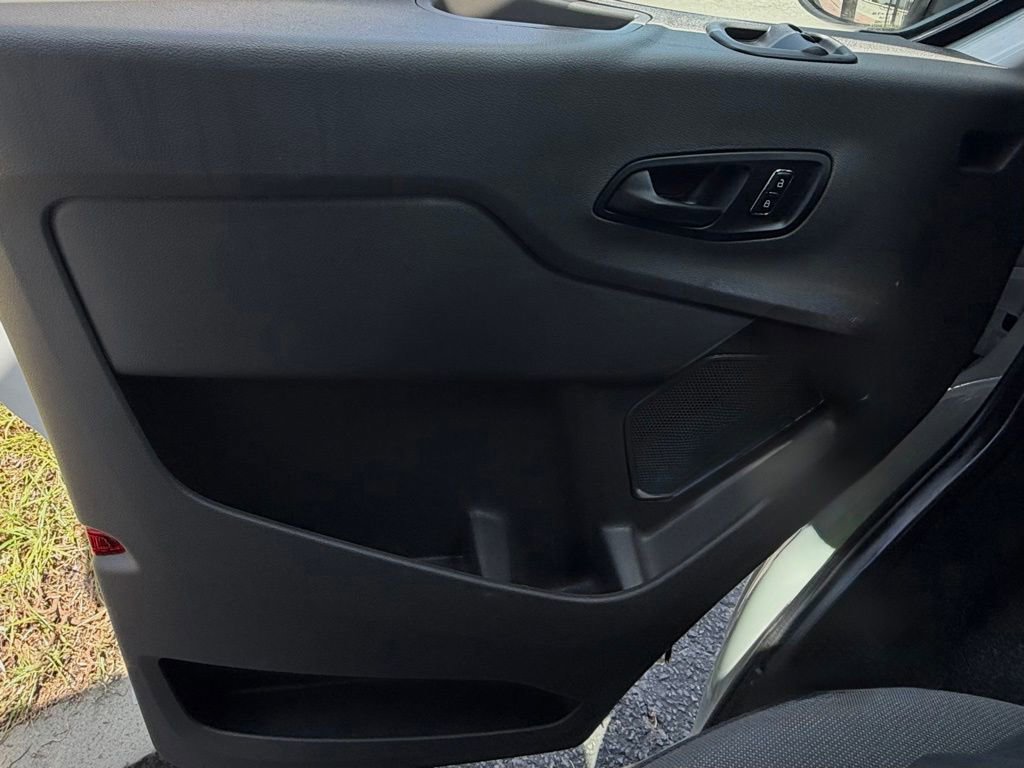 Certified 2023 Ford Transit 350 XLT RWD image 16