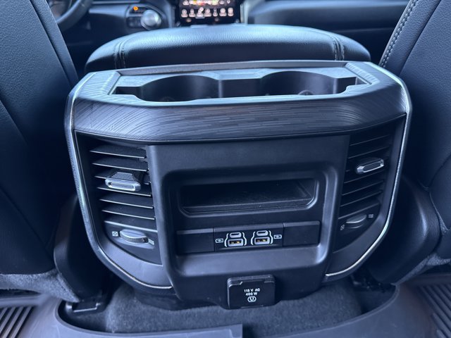 Used 2023 RAM 1500 Laramie AWD/4WD image 19