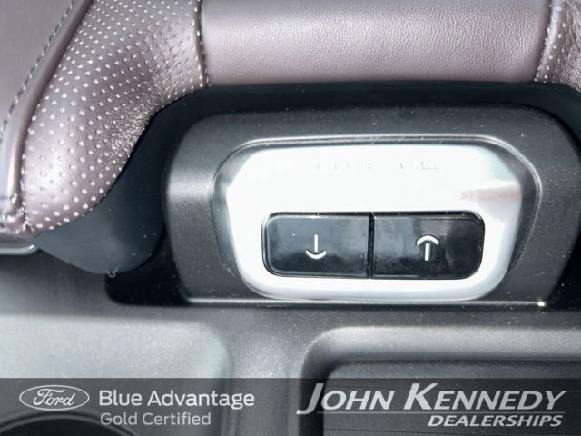 Certified 2025 Ford Expedition Max Platinum w/ Platinum Ultimate Package image 36