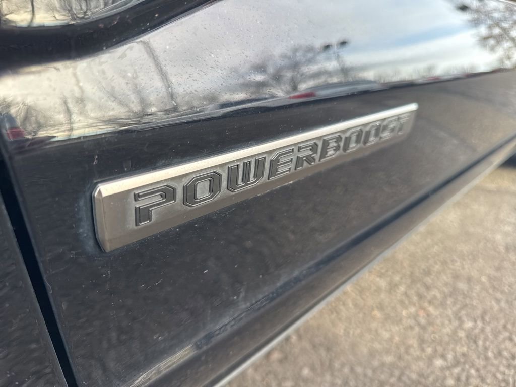 Certified 2022 Ford F150 Platinum w/ Equipment Group 701A High image 13