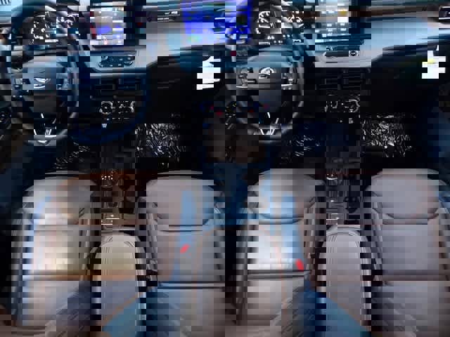 Certified 2024 Ford Maverick Lariat w/ 4K Tow Package image 10