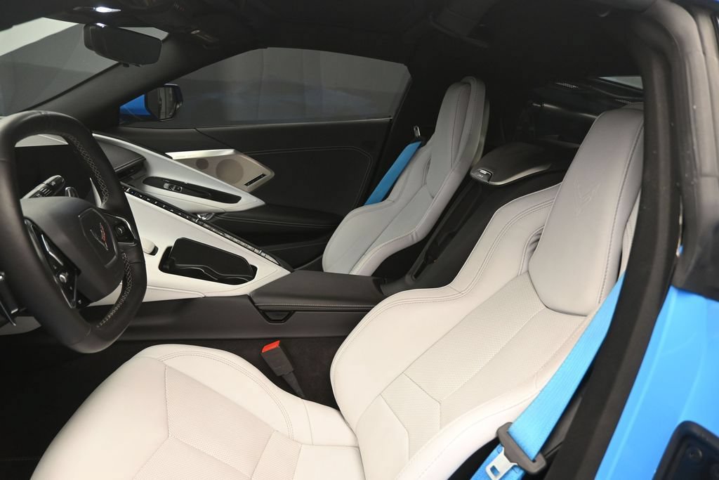 Used 2023 Chevrolet Corvette Stingray Preferred Cpe w/ 2LT RWD image 18