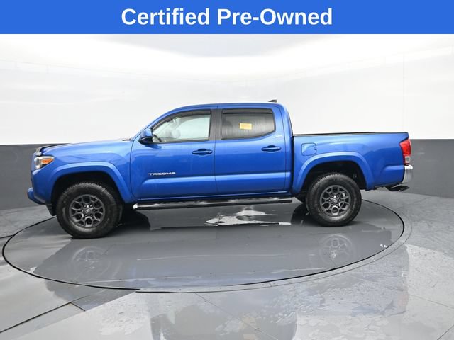 Used 2017 Toyota Tacoma SR5 w/ Exterior Package AWD/4WD image 5