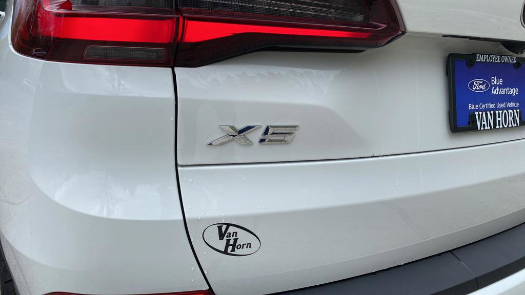 Used 2022 BMW X5 xDrive40i AWD/4WD image 43