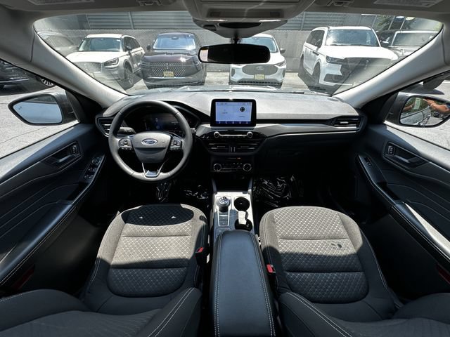 Certified 2023 Ford Escape Active AWD/4WD image 16