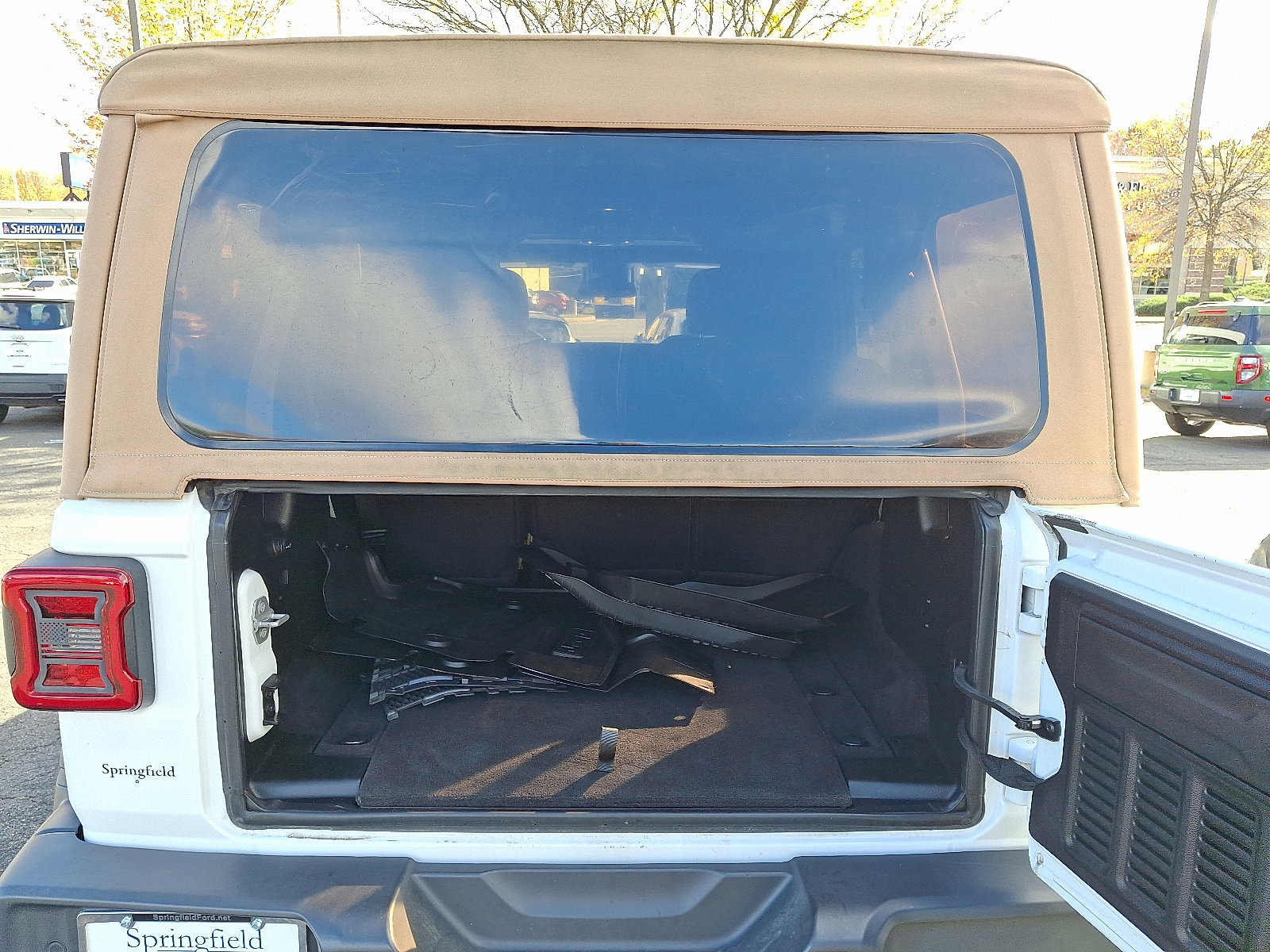 Used 2020 Jeep Wrangler Unlimited Sport image 29