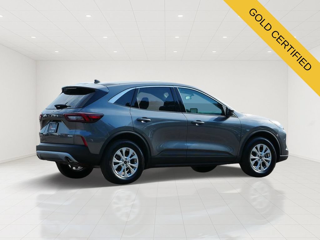 Certified 2023 Ford Escape Active AWD/4WD image 3