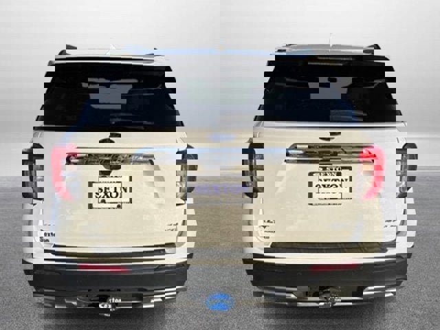 Certified 2023 Ford Explorer XLT w/ Equipment Group 202A image 4