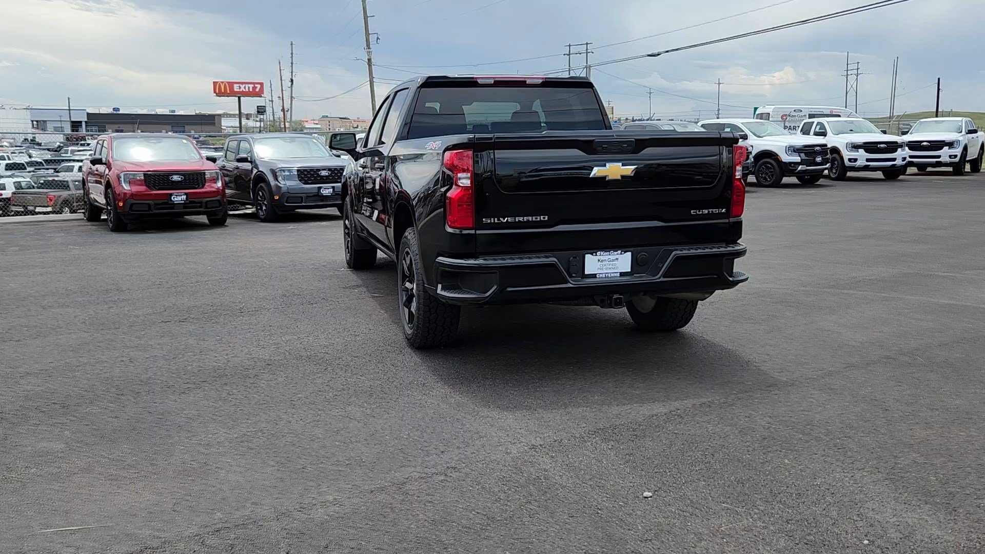 Used 2024 Chevrolet Silverado 1500 Custom AWD/4WD image 3
